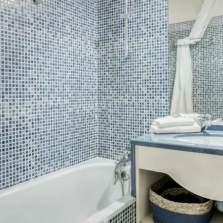 Port Bourgenay - Maeva - 2 Pieces 4 Personnes Avec Balcon Vue - Selection - Super Mae-2751 * Talmont-Saint-Hilaire